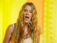 Joss Stone - This Morning Show in London (July 25, 2012)