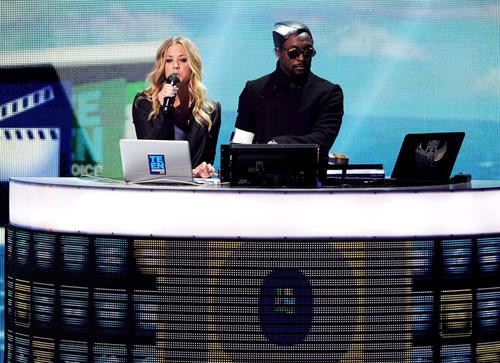 Kaley Cuoco 2011 at the Teen Choice Awards on August 7, 2011