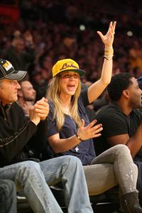 Kaley Cuoco attending a Los Angeles Lakers vs New York Knicks basketball game in LA on December 29, 2011