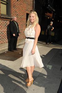 Kaley Cuoco  At the Late Show With David Lettermen - September 25, 2012 