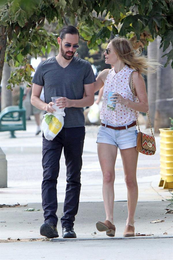 Kate Bosworth out shopping in Los Angeles October 3, 2012 