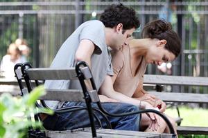 Katie Holmes Pictures Katie Holmes Films  Mania Days  in Washington Square Park (May 21, 2013)
