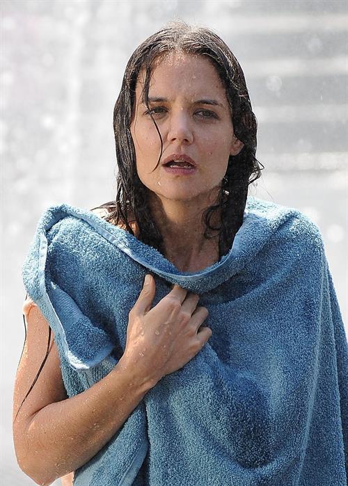 Katie Holmes Films  Mania Days  in Washington Square Park (May 21, 2013) 