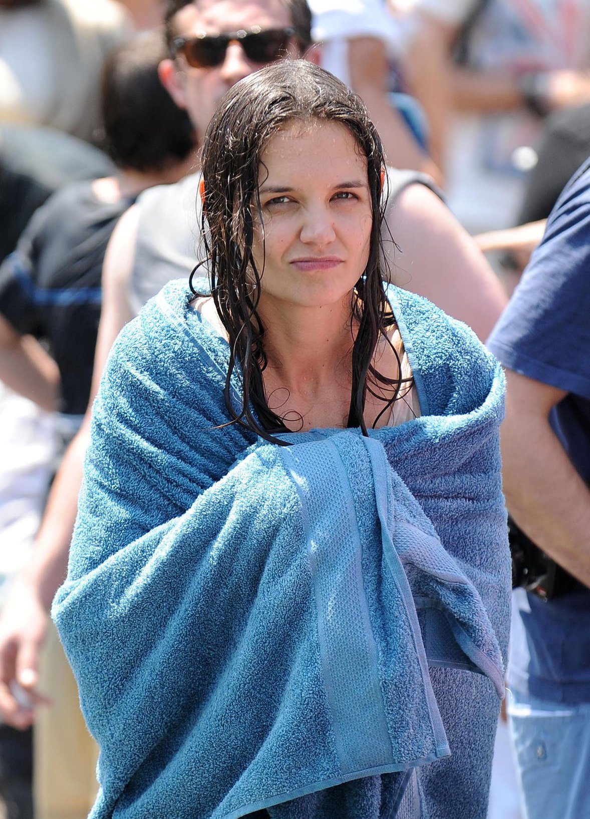 Katie Holmes Films  Mania Days  in Washington Square Park (May 21, 2013) 