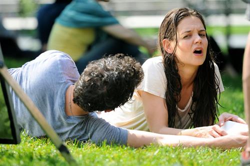 Katie Holmes Films  Mania Days  in Washington Square Park (May 21, 2013) 