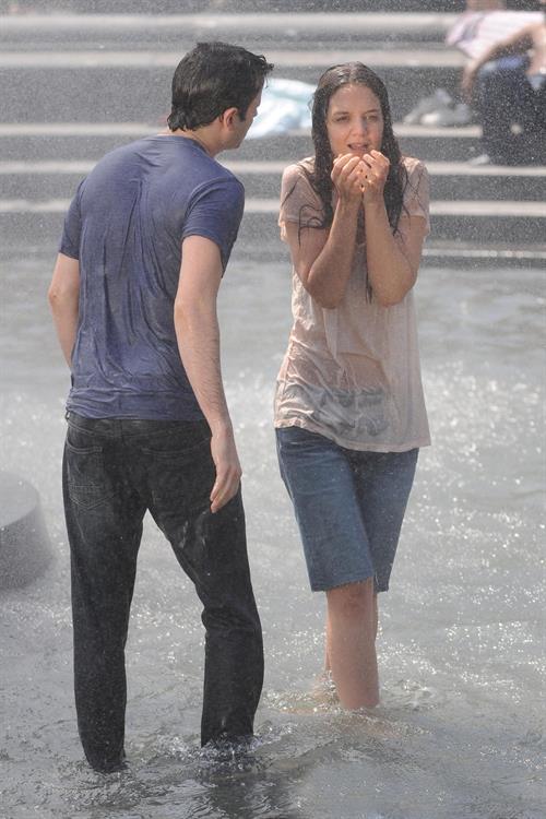 Katie Holmes Films  Mania Days  in Washington Square Park (May 21, 2013) 