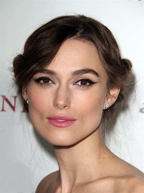 Keira Knightley 'Anna Karenina' premiere in Los Angeles 11/14/12 