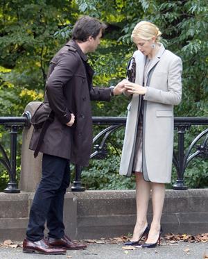 Kelly Rutherford - On the set of Gossip Girl in New York - September 10, 2012
