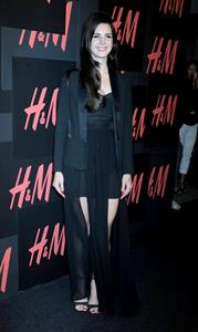 Lana Del Rey H&M concert NYC 9/19/12 