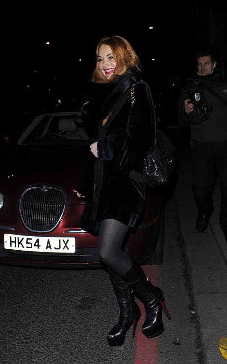 Lindsay Lohan Outside China Tang restaurant in London - Jan 4, 2013