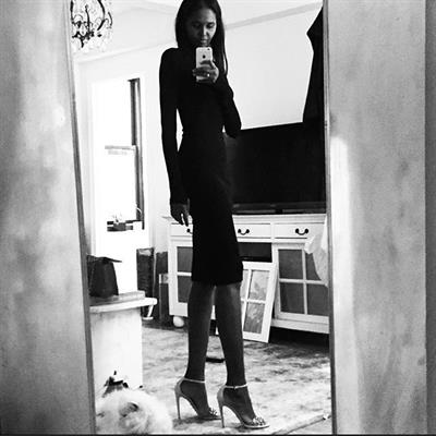 Ubah Hassan taking a selfie