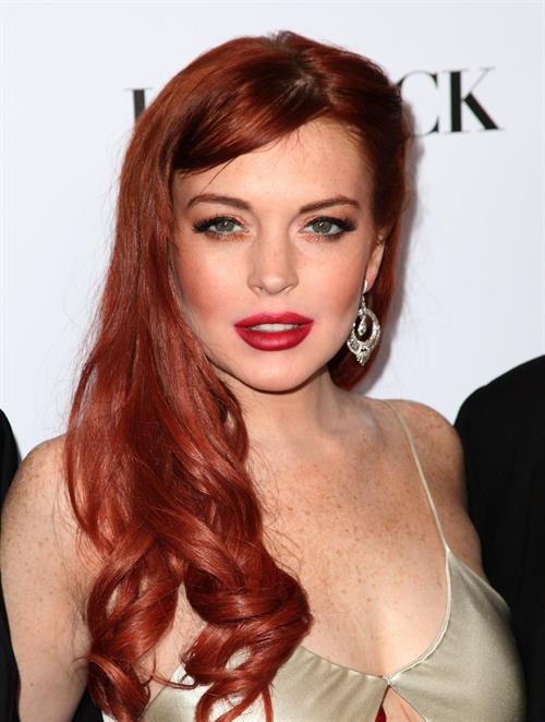 Lindsay Lohan  Liz & Dick  Los Angeles Premiere (November 20, 2012) 