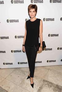 Lisa Rinna Pictures Lisa Rinna Gorilla Doctors of Africa Benefit Event (November 4, 2013)