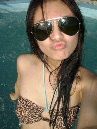 Sam Pinto in a bikini