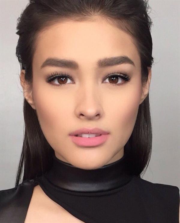 Liza Soberano