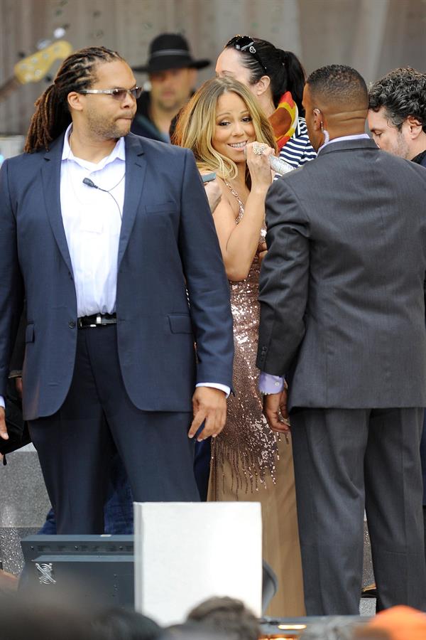 Mariah Carey Good Morning America Summer Concert Series Kick-Off (May 24, 2013) 