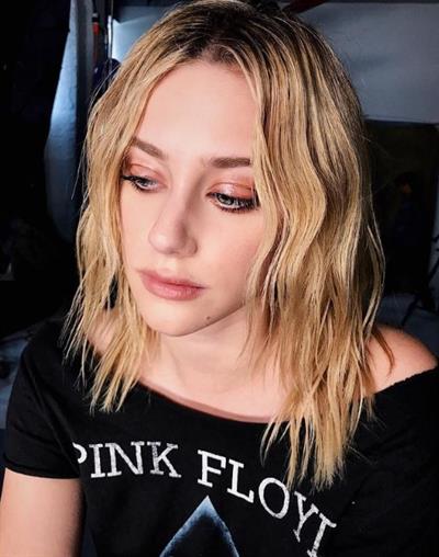 Lili Reinhart
