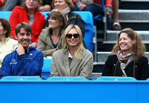 Maria Sharapova Watches her boyfriend on day one of the AEGON Championships at Queens Club in London - June 10, 2013 
