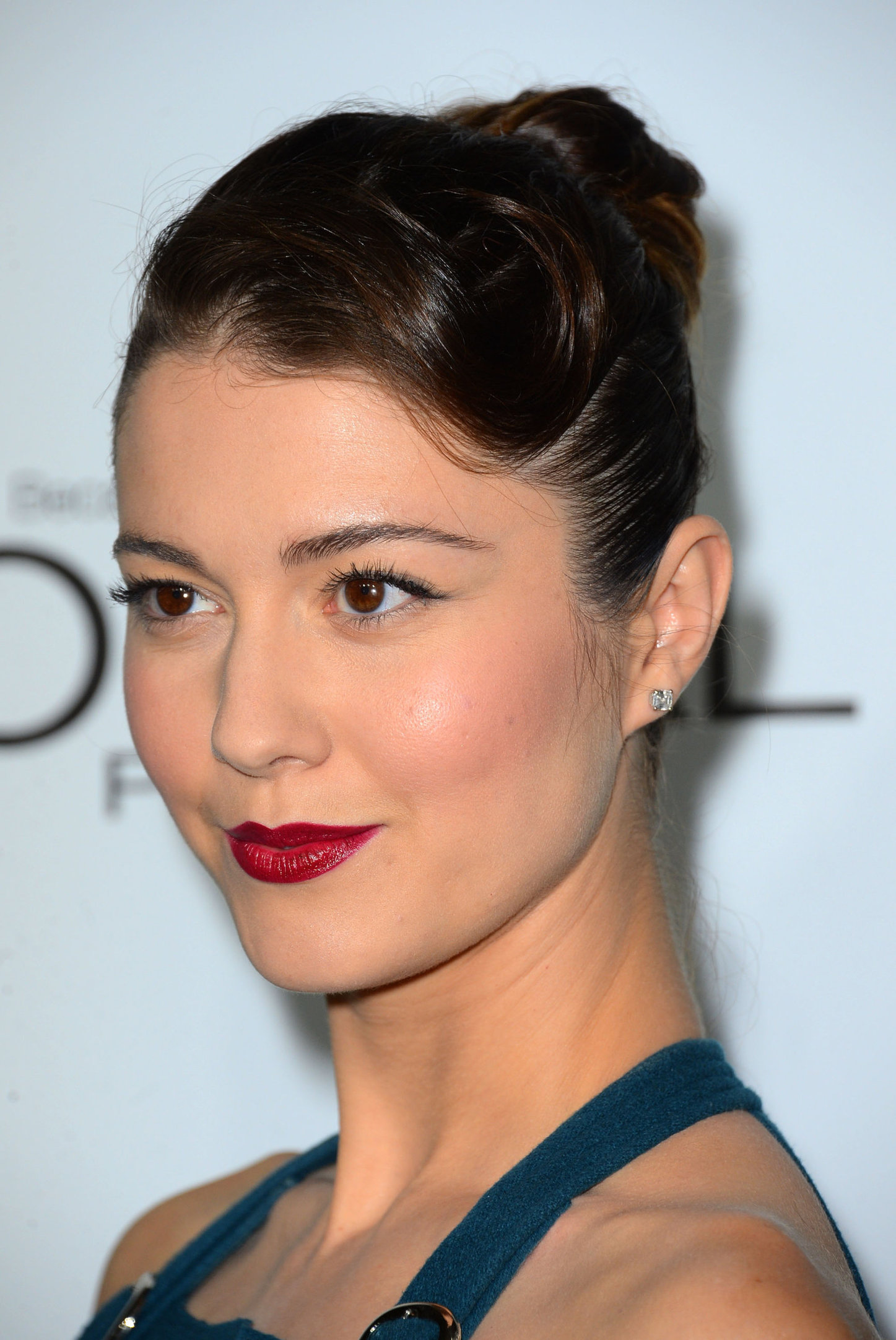 Mary Elizabeth Winstead Pictures Mary Elizabeth Winstead 19th Annual ELLE Women In Hollywood Celebration, Oct 16, 2012