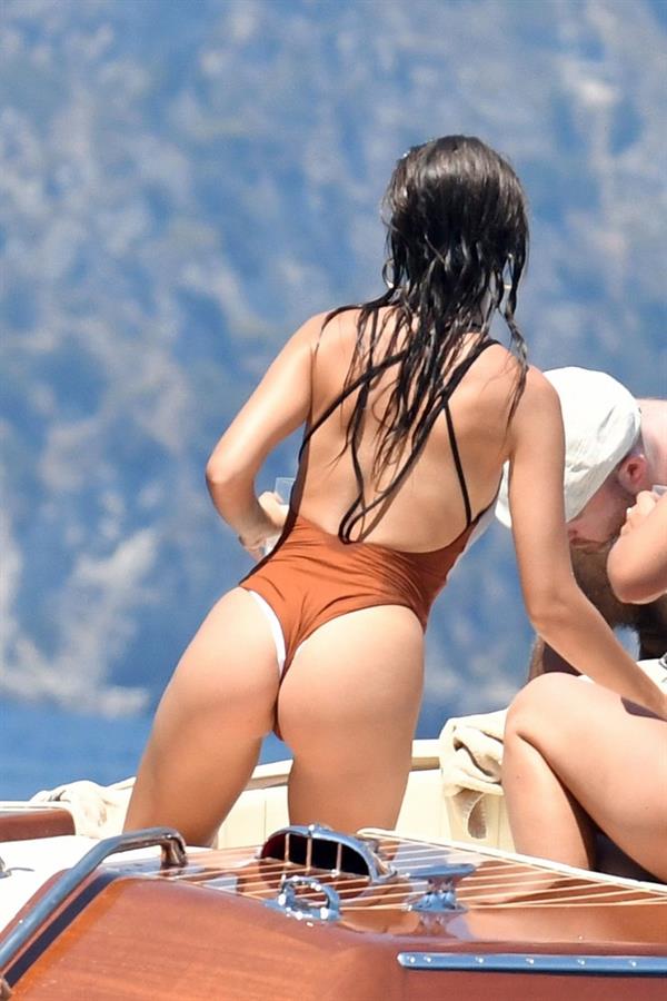 Emily Ratajkowski in a bikini - ass