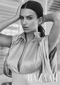 Emily Ratajkowski