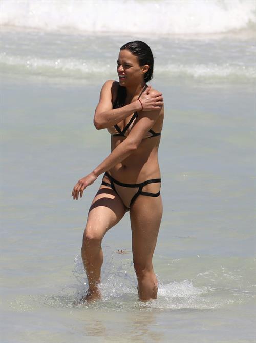 Michelle Rodriguez enjoying the sun at Miami Beach April 26-2013 