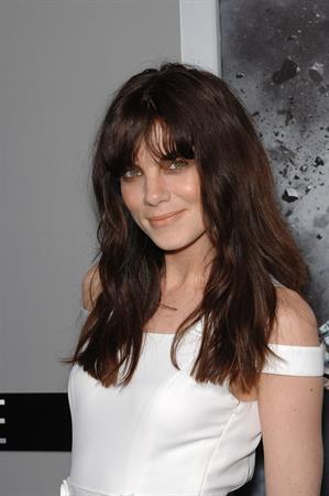 Michelle Monaghan at the Source Code premiere at Arclight Cinemas, Los Angeles on March 28, 2011 