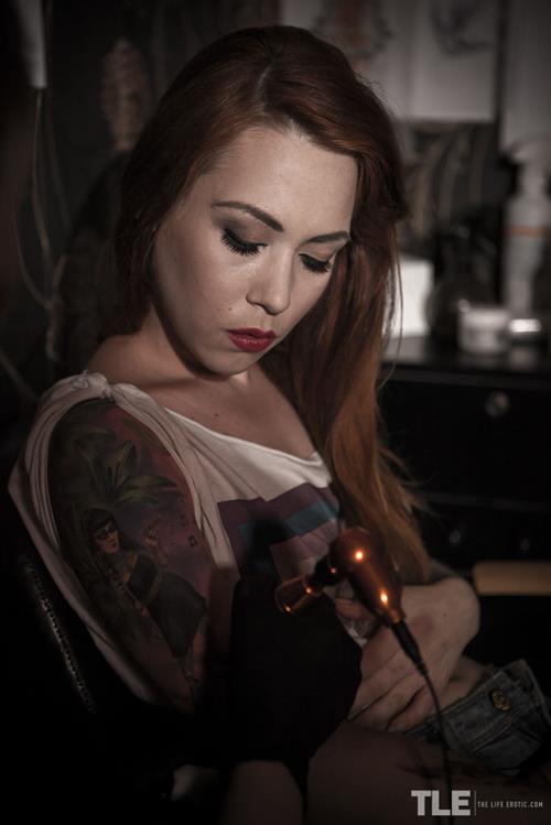 Foxy Sanie Pictures Foxy Sanie in Tattoo 1 for The Life Erotic - Sultry Foxy Sanie shows off her sexy tattoos.