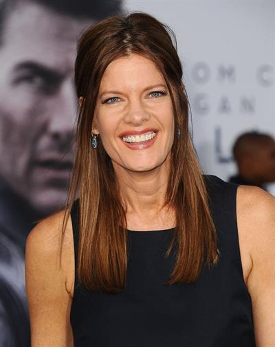 Michelle Stafford  Oblivion  - Los Angeles Premiere (April 10, 2013) 