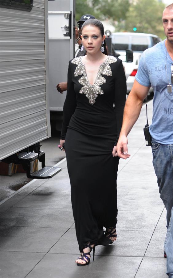 Michelle Trachtenberg - Gossip Girl set in New York City - August 21, 2012