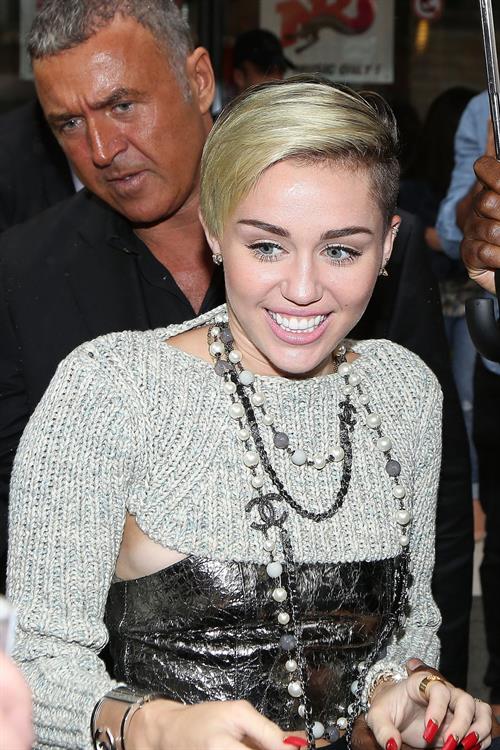 Miley Cyrus Pictures Miley Cyrus in Paris 9/9/13