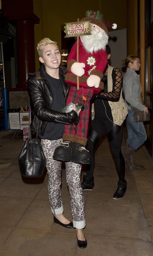 Miley Cyrus Leaving Rite Aid in Studio City on December 22, 2012