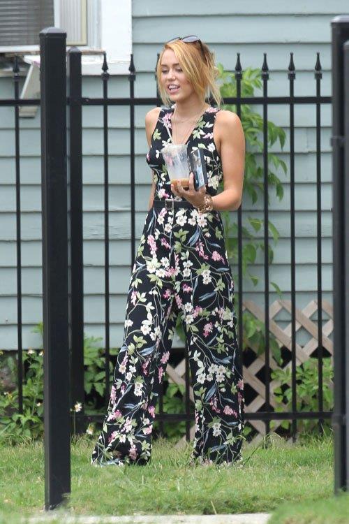 Miley Cyrus out in New Orleans, June 8, 2012