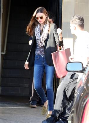Miranda kerr outside a spa in LA on January 4th 2013  