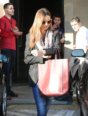 Miranda kerr outside a spa in LA on January 4th 2013  