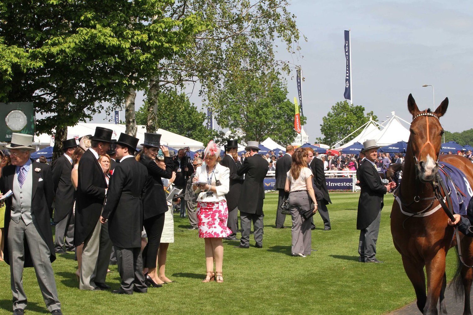 Mischa Barton - Epsom Derby in Epsom, England, June 2, 2012