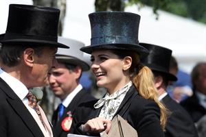 Mischa Barton - Epsom Derby in Epsom, England, June 2, 2012