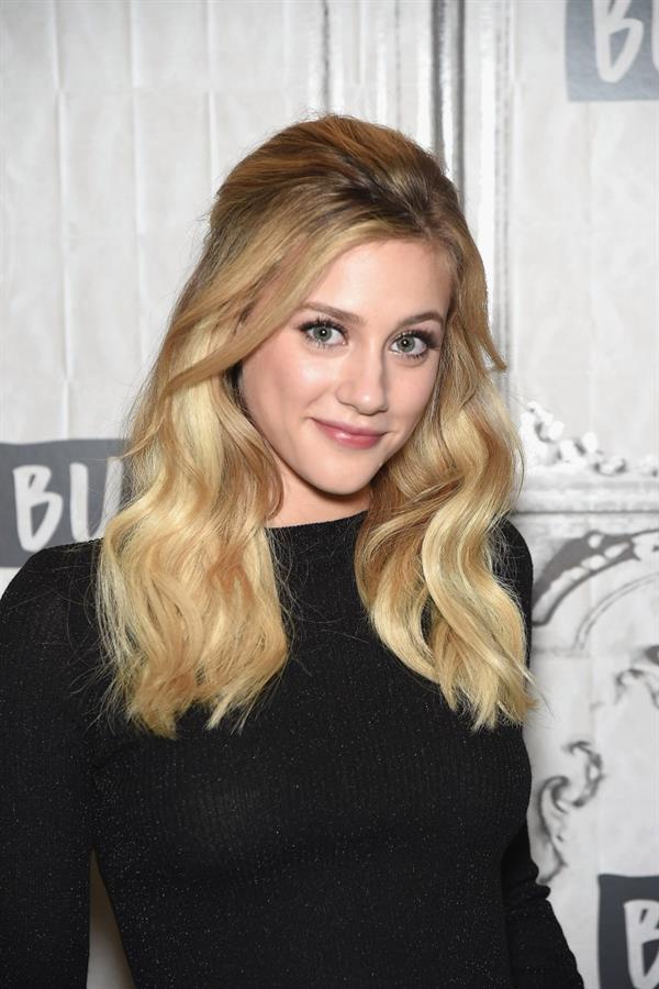 Lili Reinhart