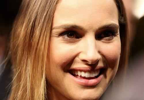 Natalie Portman  Thor: The Dark World  Premiere in Paris 10/23/2013 