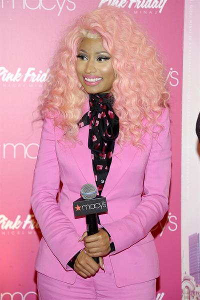 Nicki Minaj  Pink Friday  Fragrance Holiday Season Celebration in New York City (November 20, 2012) 