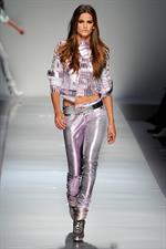 Izabel Goulart