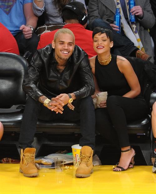 Rihanna Pictures Rihanna New York Knicks vs Los Angeles Lakers in Los Angeles on December 25, 2012