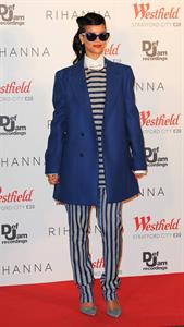 Rihanna Westfield Stratford Lights London Switch On (November 19, 2012) 