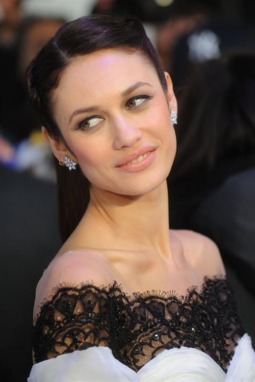 Olga Kurylenko  Oblivion  UK Premiere -- London, Apr. 4, 2013 