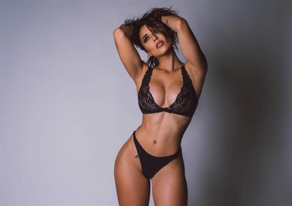 Tianna Gregory in lingerie