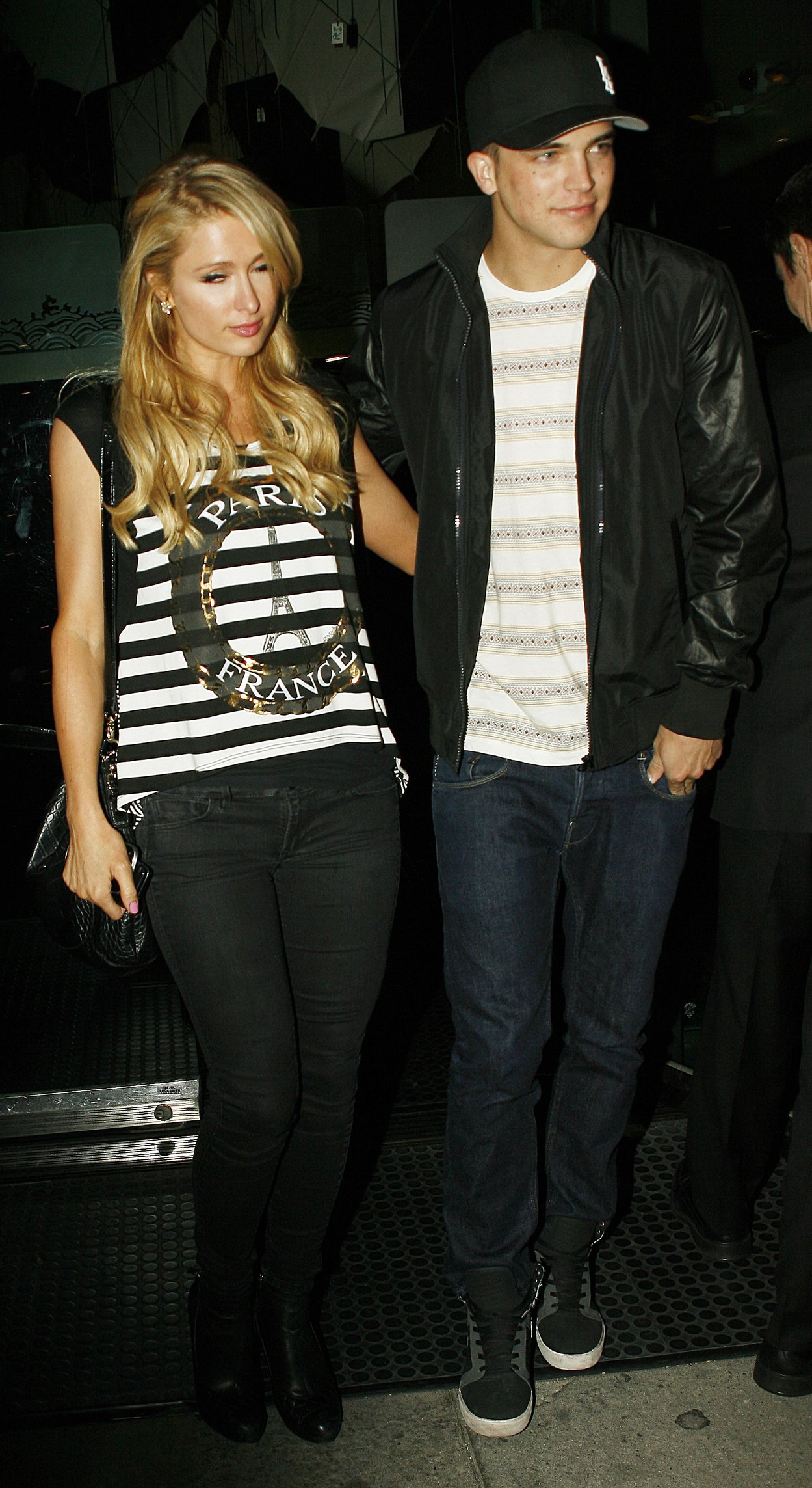 Paris Hilton night out in Los Angeles (17.04.2013) 