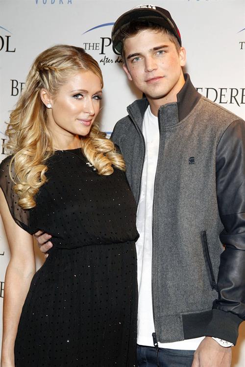 Paris Hilton 12th Anniversary of the Harrahs Casino in Atlantic City 04.05.13 