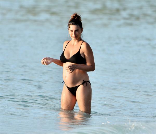 Penelope Cruz holidaying in Barbados 3/13/13  