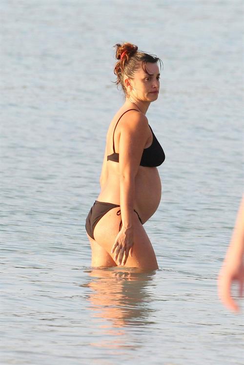 Penelope Cruz holidaying in Barbados 3/13/13  