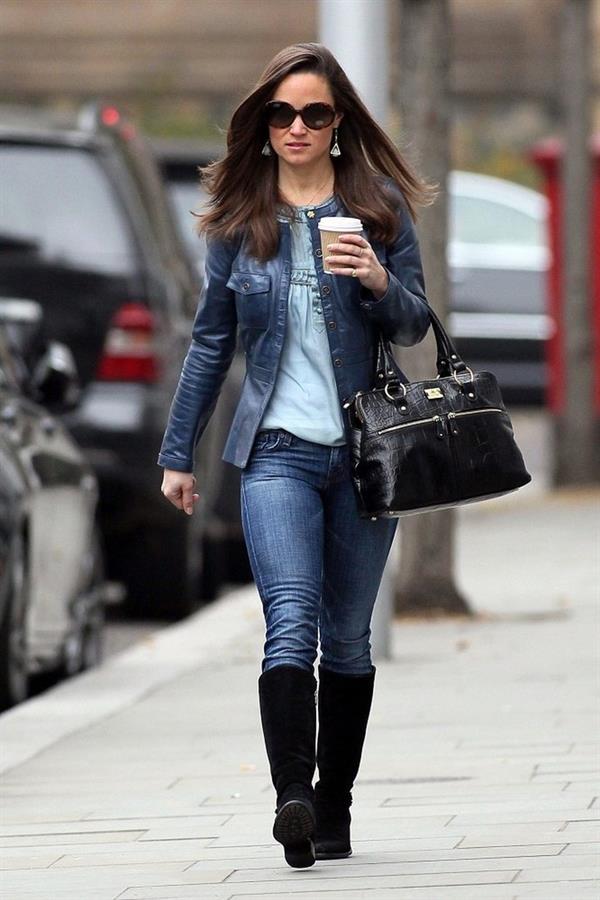 Pippa Middleton out and about in London 11/15/12 